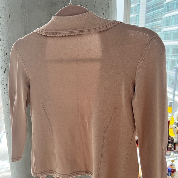 🤍 Dolce & Gabbana Nude Pink Light Cardigan 🤍 - Picture 3 of 5